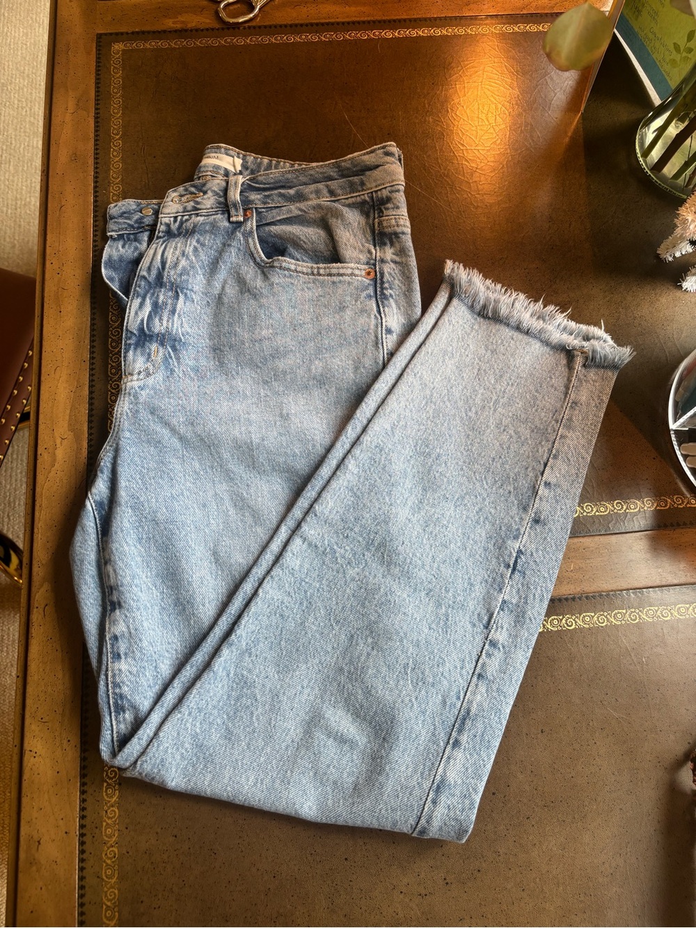 Garage Light Wash Frayed Hem Straight Leg Jeans